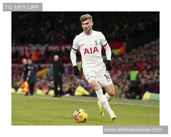 埃弗顿与热刺赛后更衣室内的情感交锋与战术反思