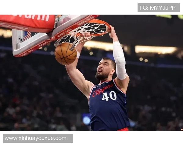 马刺与快船12月14日精彩对决录像回放全程回顾与分析